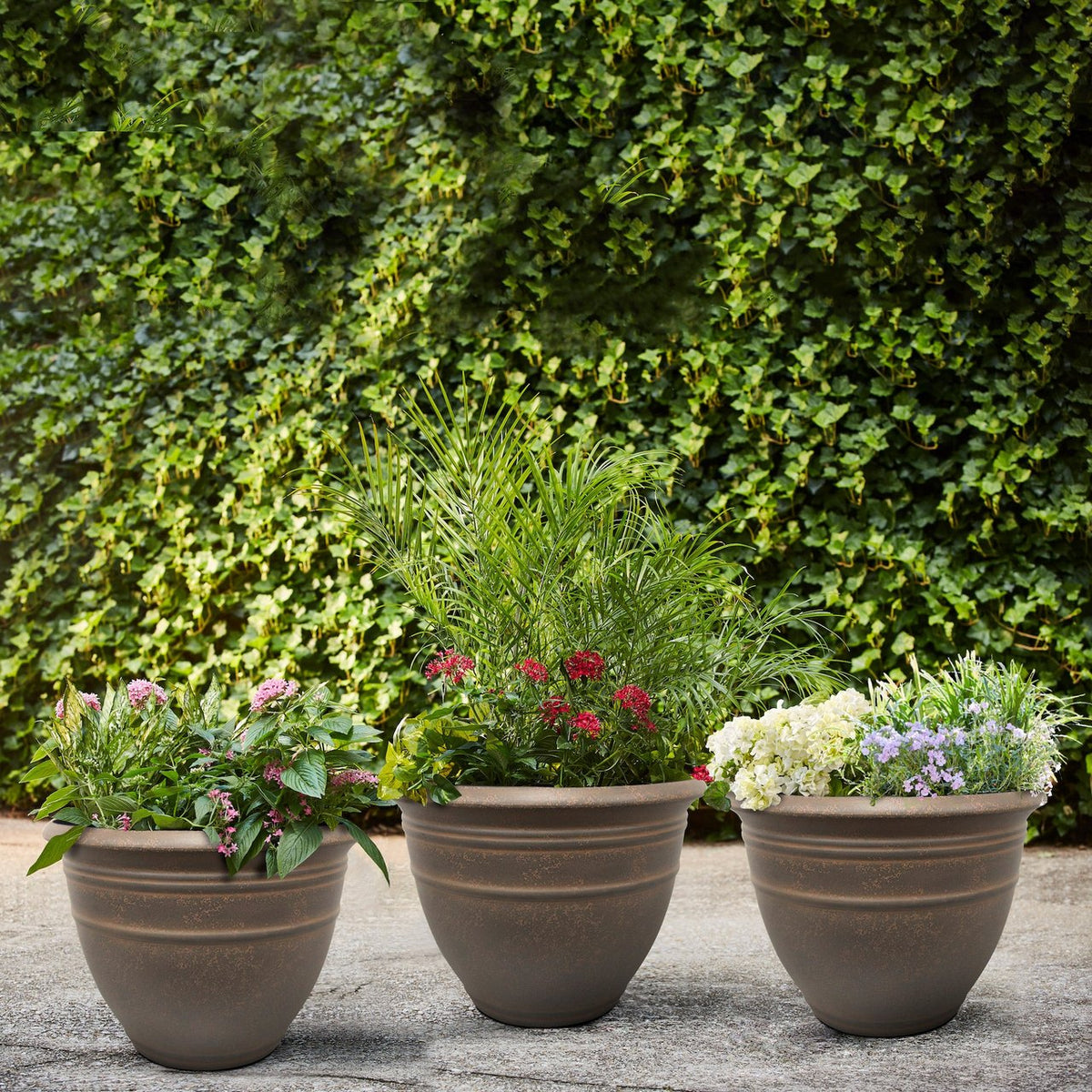 14.5" Hudson Resin Planter, 3-Pack