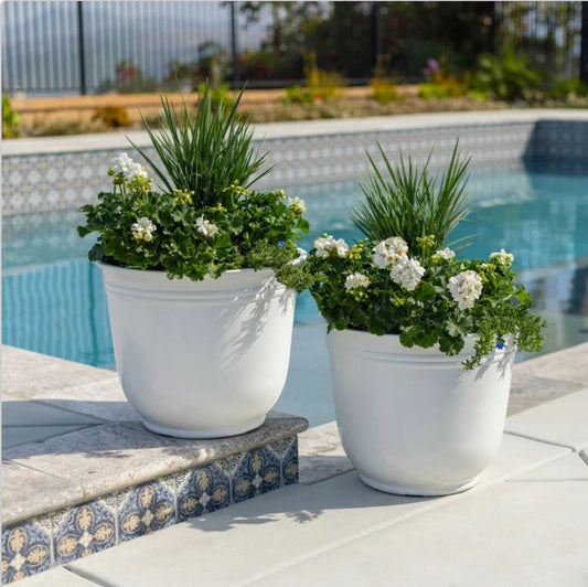 18" THEO PLANTER 2PK - White