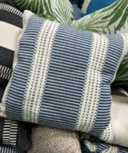 I/O DECO PILLOW